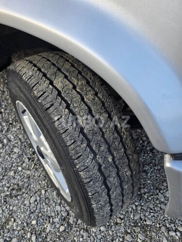Ford Transit-7