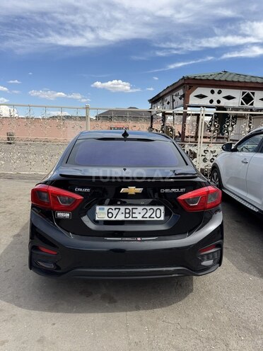 Chevrolet Cruze-2