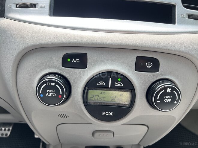 Hyundai Accent-18