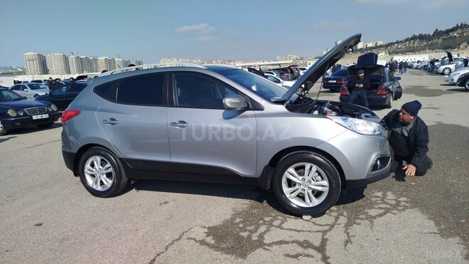 Hyundai ix35-6