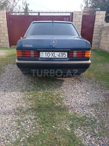Mercedes 190-2