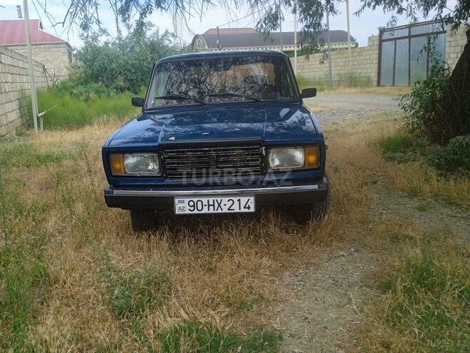 LADA (VAZ) 2107-1