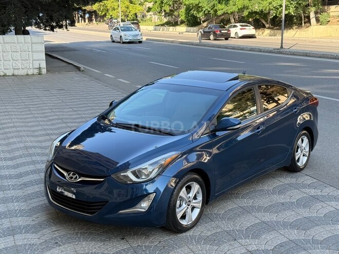 Hyundai Elantra-8