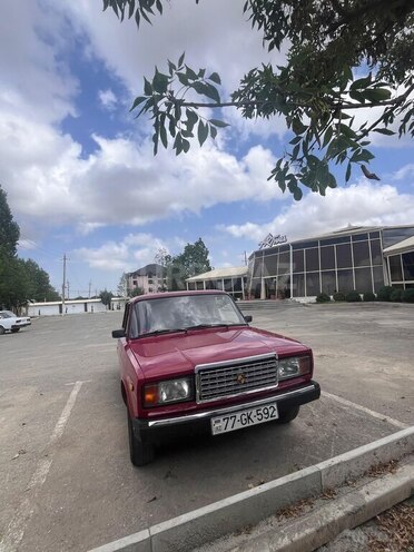 LADA (VAZ) 2107-4