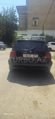 Volkswagen Golf-4
