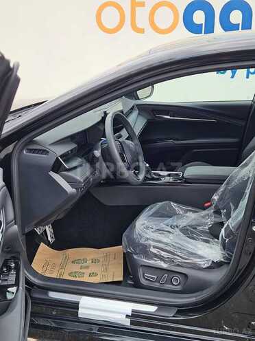Toyota Camry-6