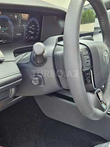 Toyota Camry-18