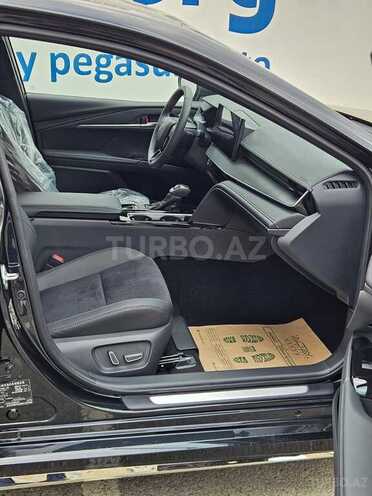 Toyota Camry-7