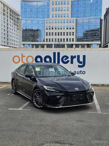 Toyota Camry-1