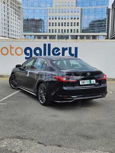 Toyota Camry-4