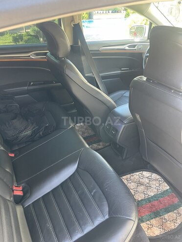Ford Fusion (North America)-6