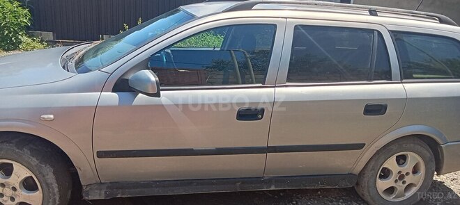 Opel Astra-3