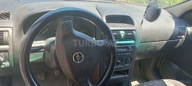Opel Astra-4