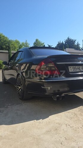 Mercedes E 300-4