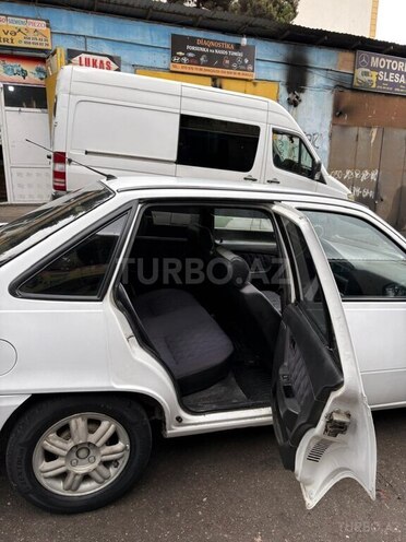Daewoo Nexia-5