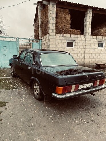 GAZ 3102 "Volga"-4