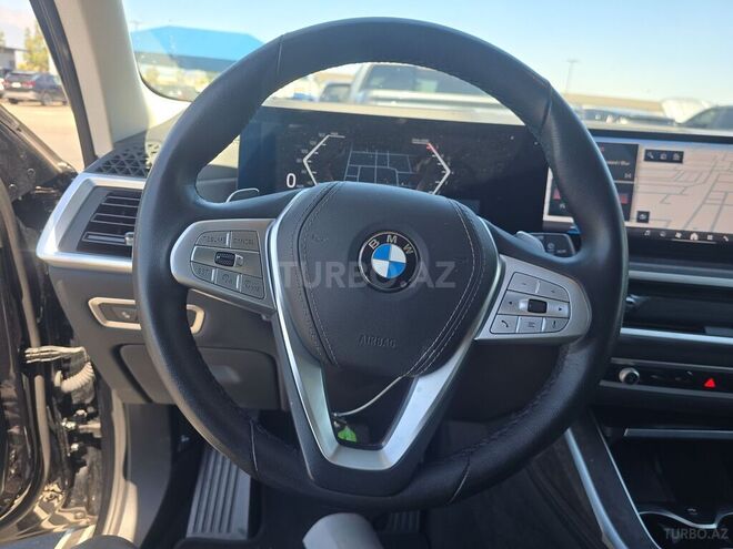 BMW X7-8