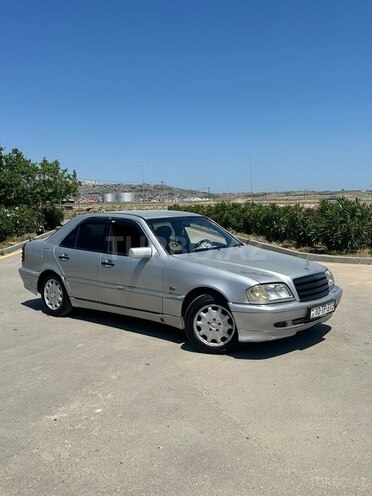 Mercedes C 240-2