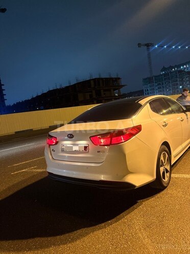 Kia K5-8