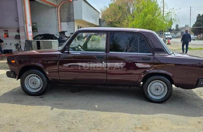 LADA (VAZ) 2107-11