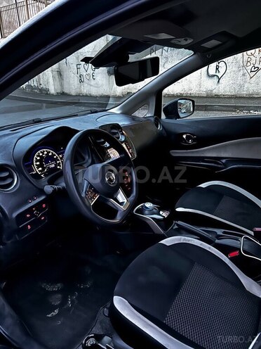 Nissan Note-8