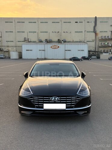Hyundai Sonata-1