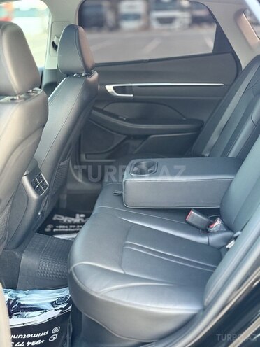 Hyundai Sonata-8