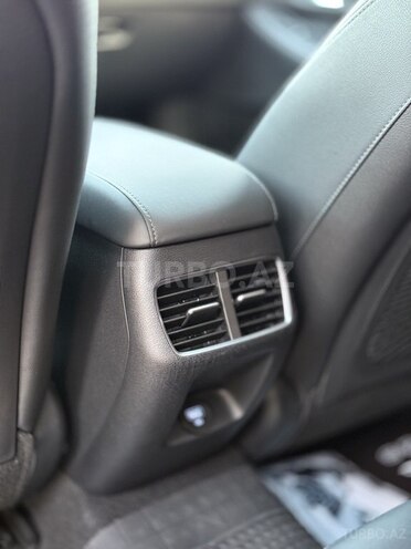 Hyundai Sonata-10