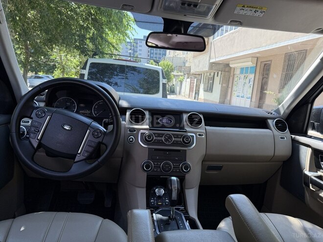 Land Rover Discovery-5