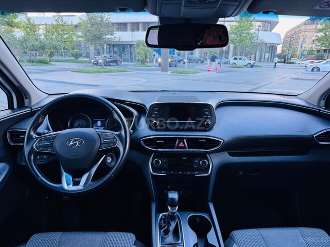 Hyundai Santa Fe-17