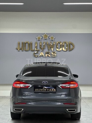 Ford Fusion (North America)-9