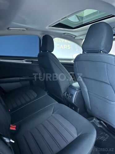 Ford Fusion (North America)-20
