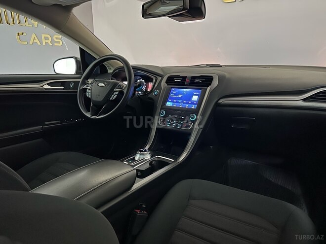 Ford Fusion (North America)-15