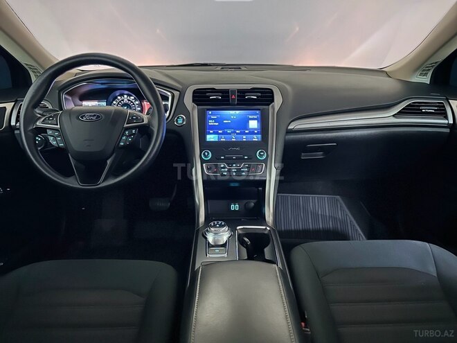 Ford Fusion (North America)-16