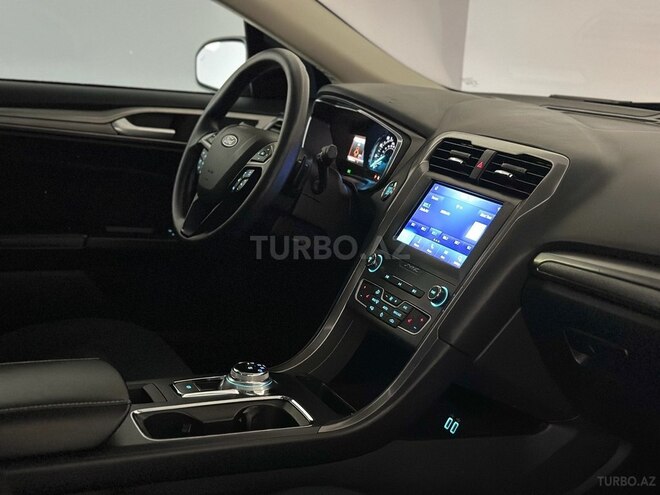 Ford Fusion (North America)-12