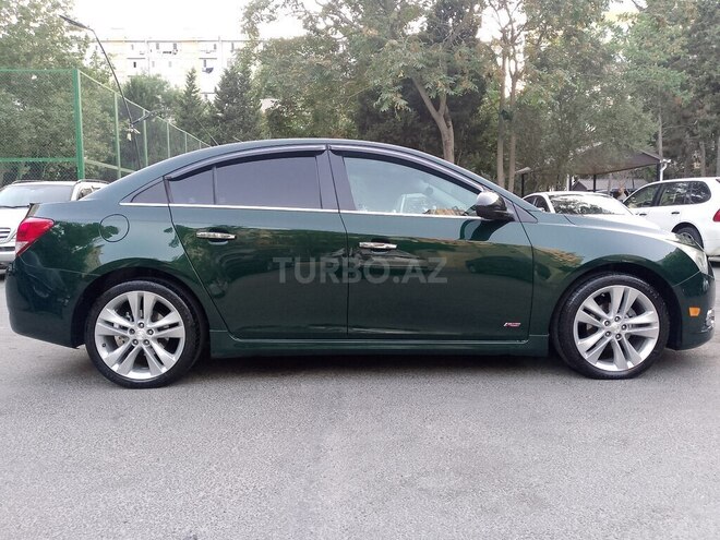 Chevrolet Cruze-8