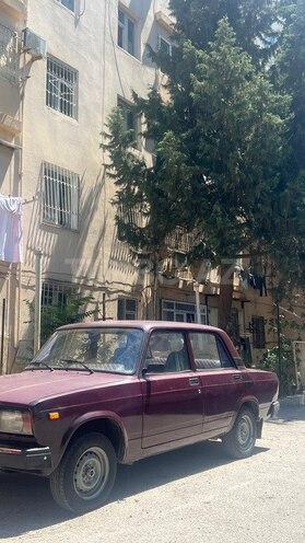 LADA (VAZ) 2107-2