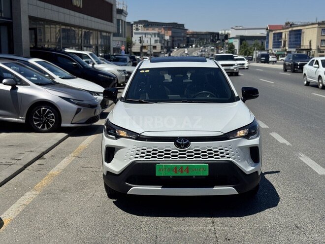 Toyota Corolla Cross-1