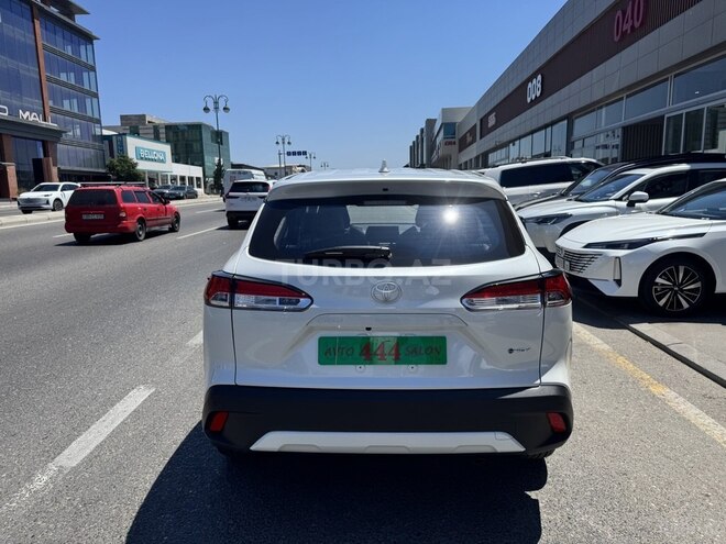 Toyota Corolla Cross-2