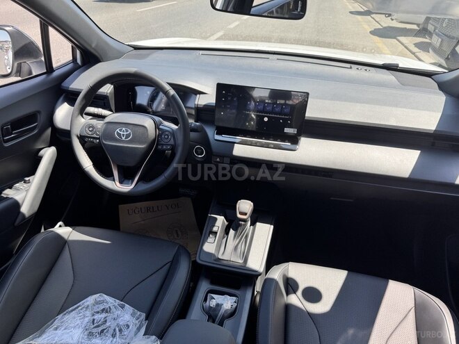 Toyota Corolla Cross-9
