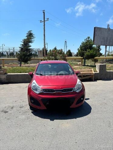 Kia Rio-1