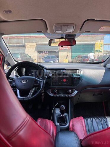 Kia Rio-8
