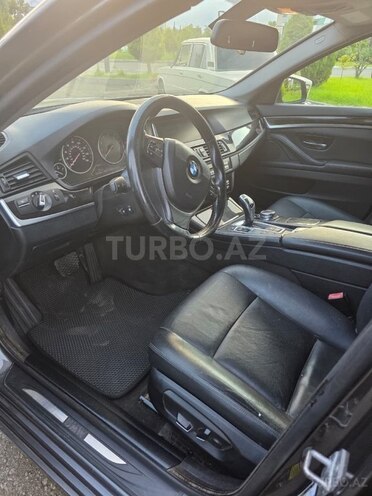 BMW 528-9