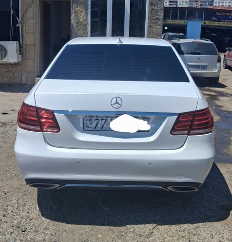 Mercedes E 200-3