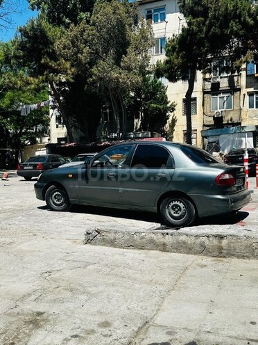 Daewoo Lanos-6
