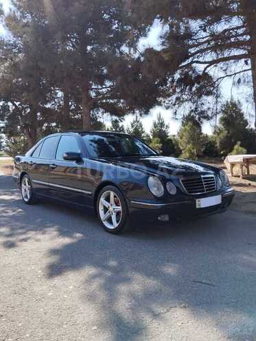 Mercedes E 200-3