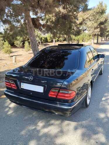 Mercedes E 200-6