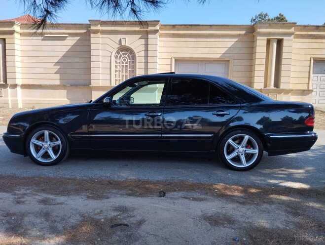 Mercedes E 200-7