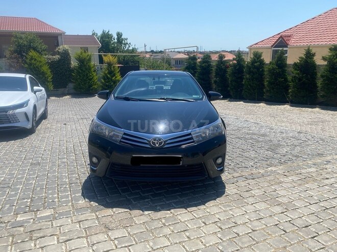 Toyota Corolla-1