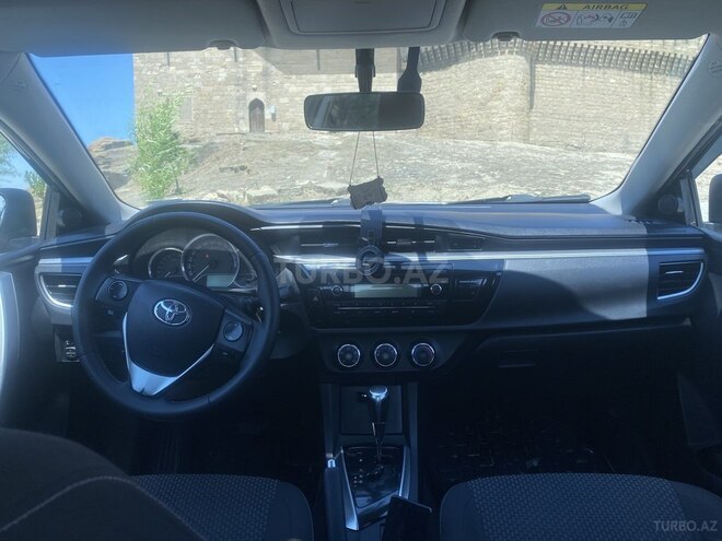Toyota Corolla-3